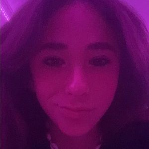 Meet your Posher, Ivy